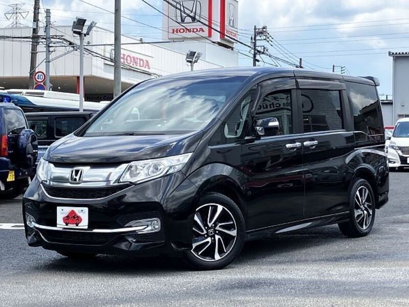 HONDA STEPWAGON SPADA