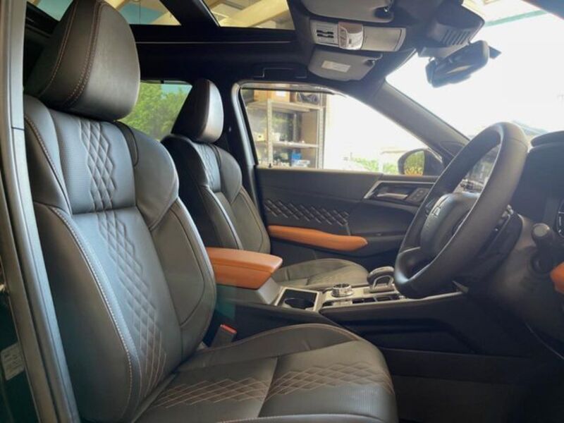 OUTLANDER PHEV
