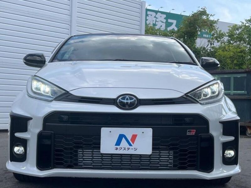 GR YARIS