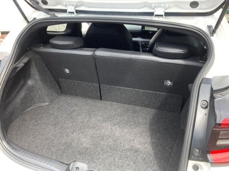 GR YARIS