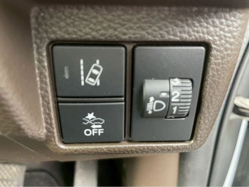 N BOX