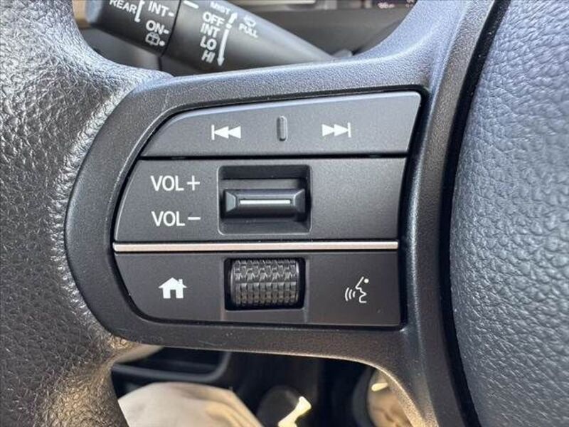 N BOX