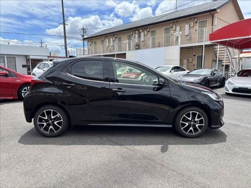 YARIS