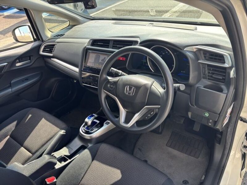 FIT HYBRID