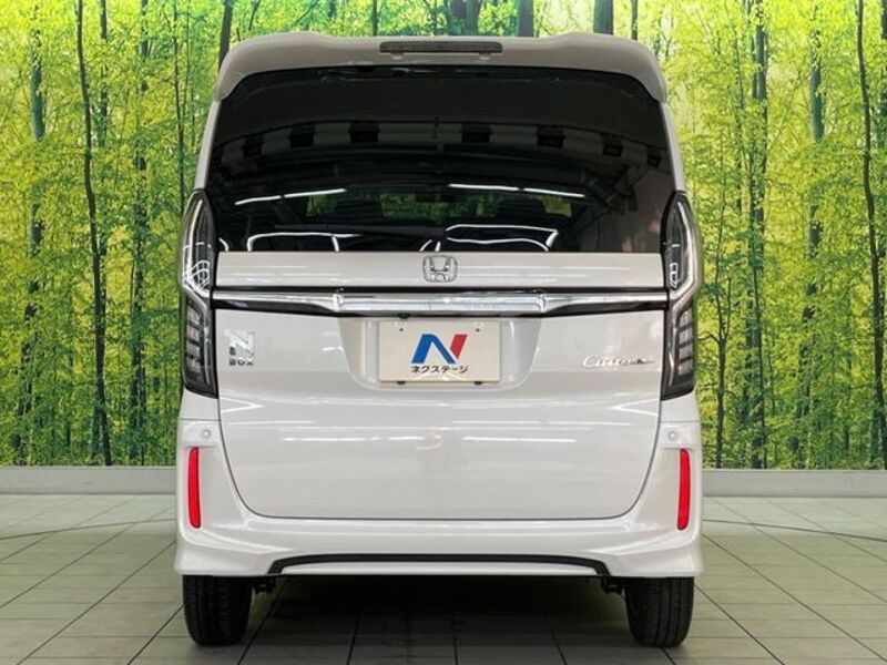 N BOX CUSTOM