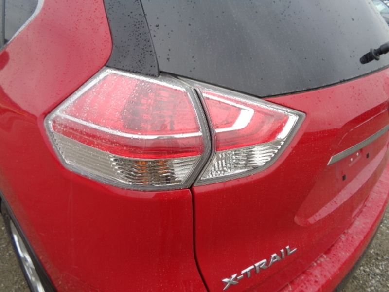 X-TRAIL