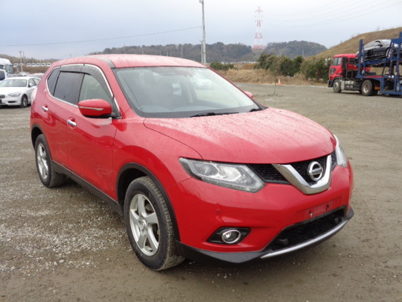 X-TRAIL