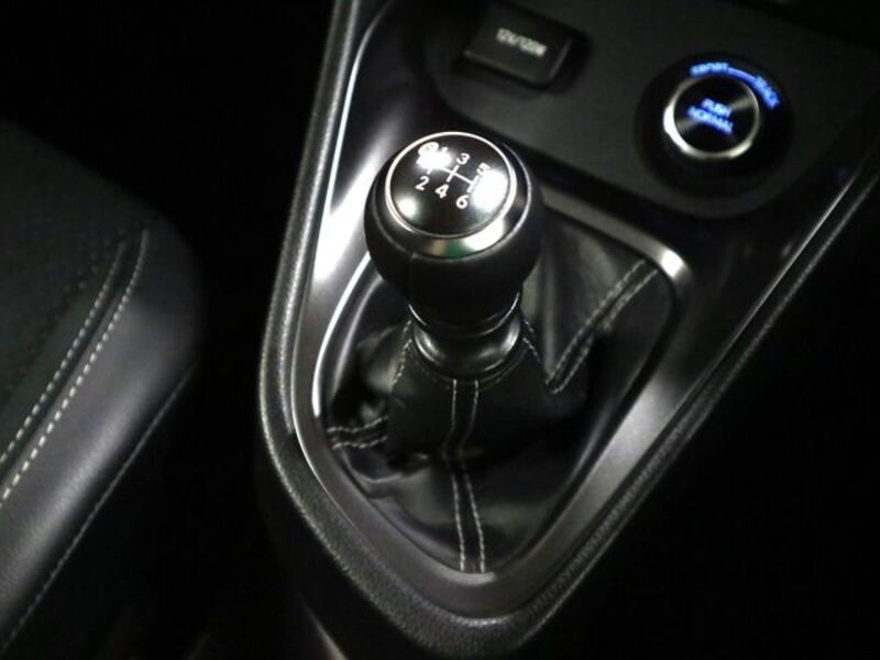 GR YARIS
