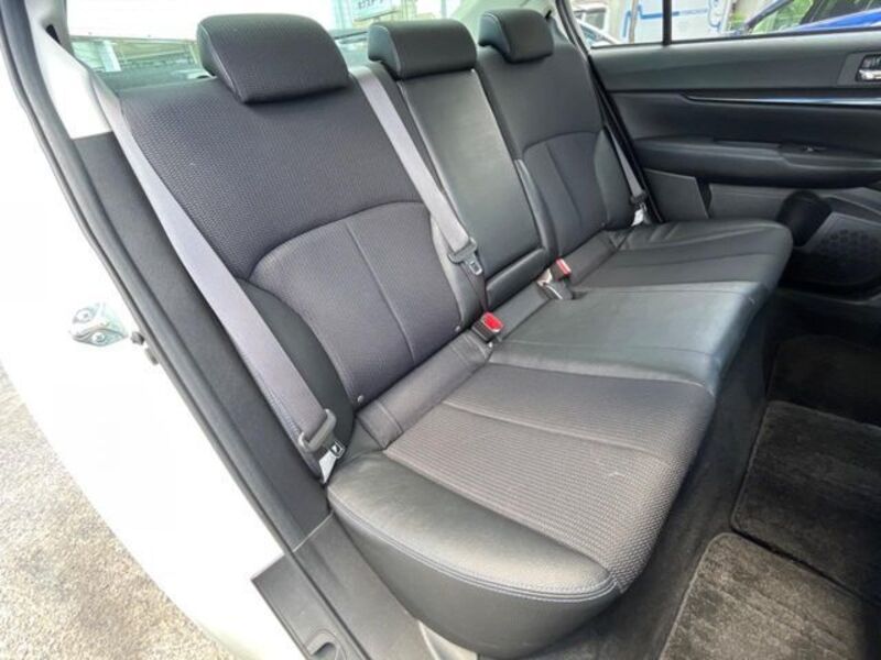 LEGACY B4