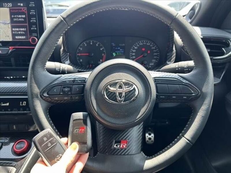 GR YARIS