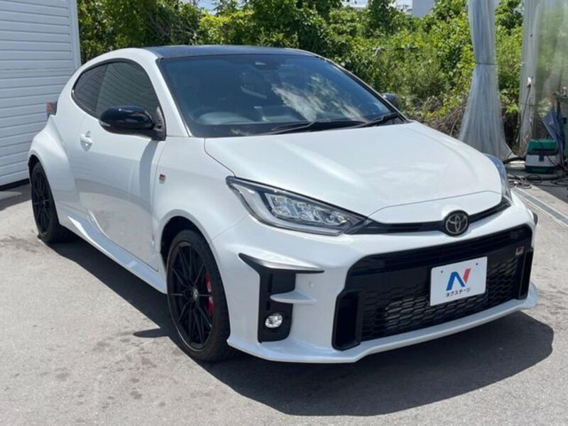 GR YARIS