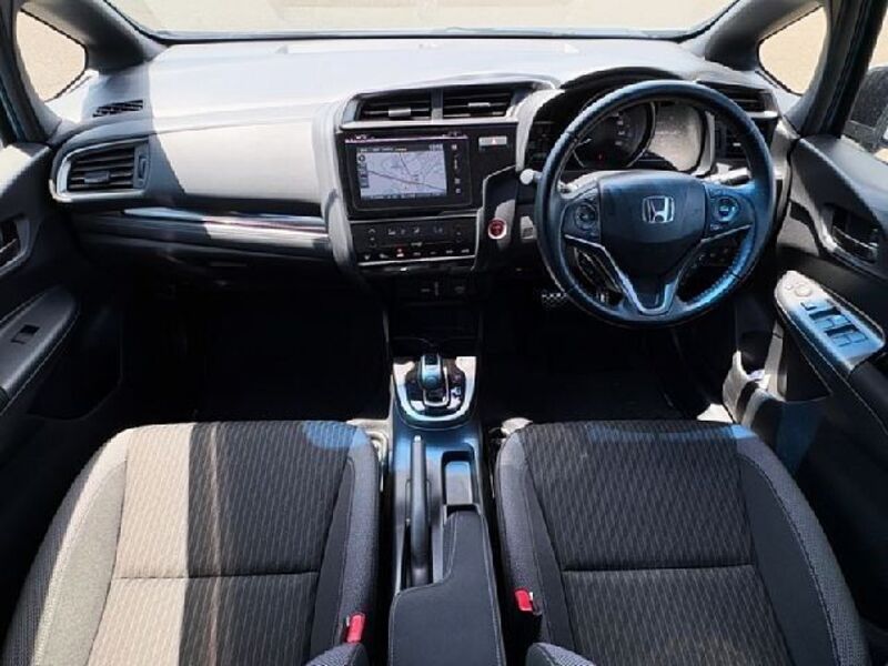 FIT HYBRID