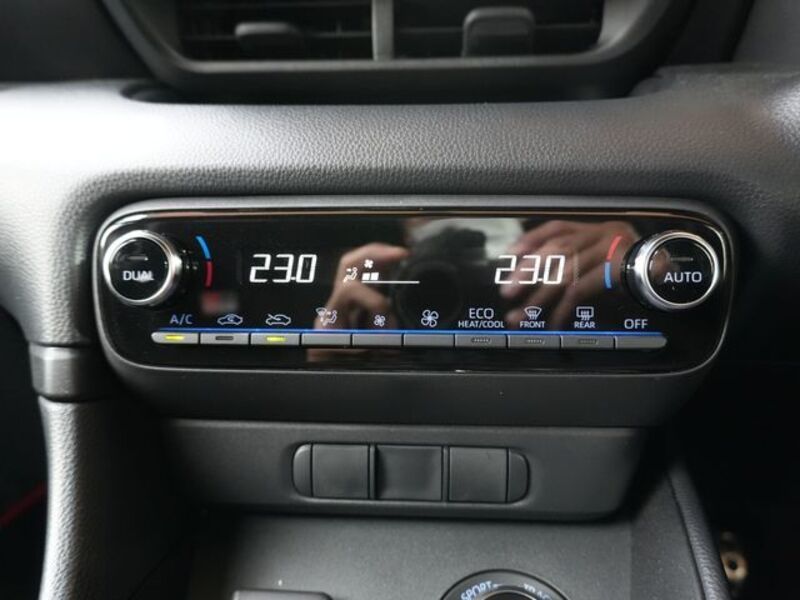 GR YARIS