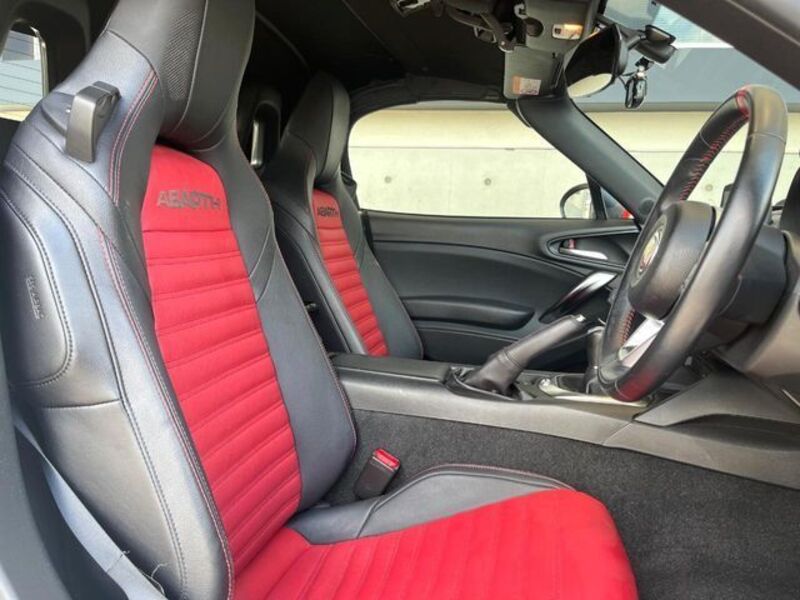 ABARTH 124 SPIDER