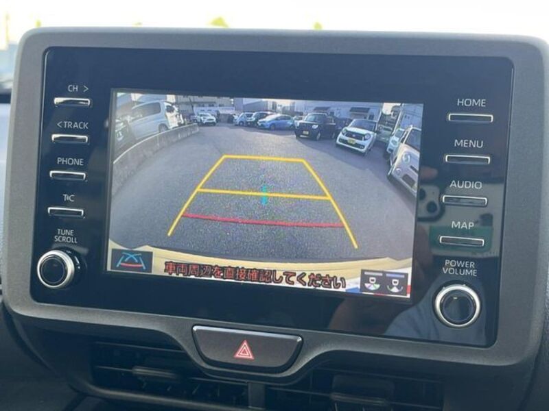 YARIS CROSS
