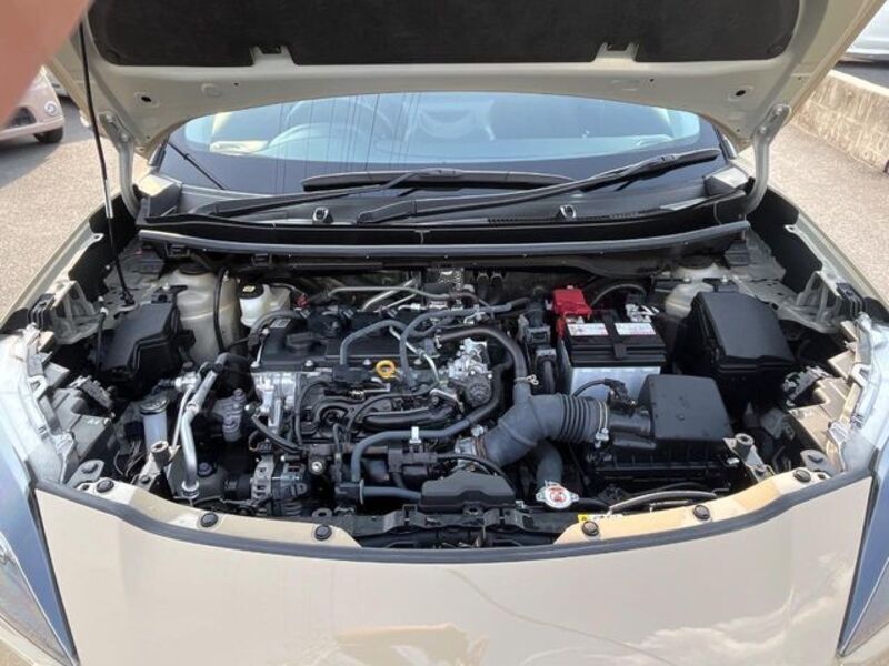 YARIS CROSS