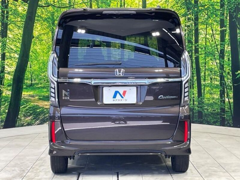 N BOX CUSTOM