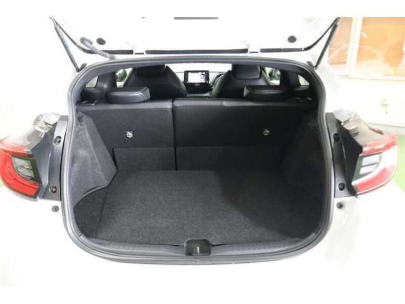 GR YARIS