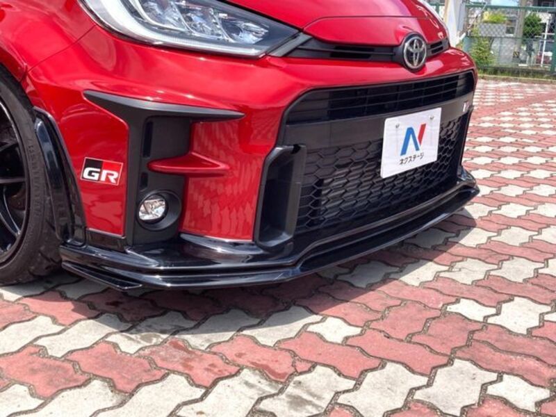 GR YARIS