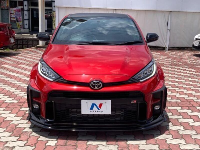 GR YARIS