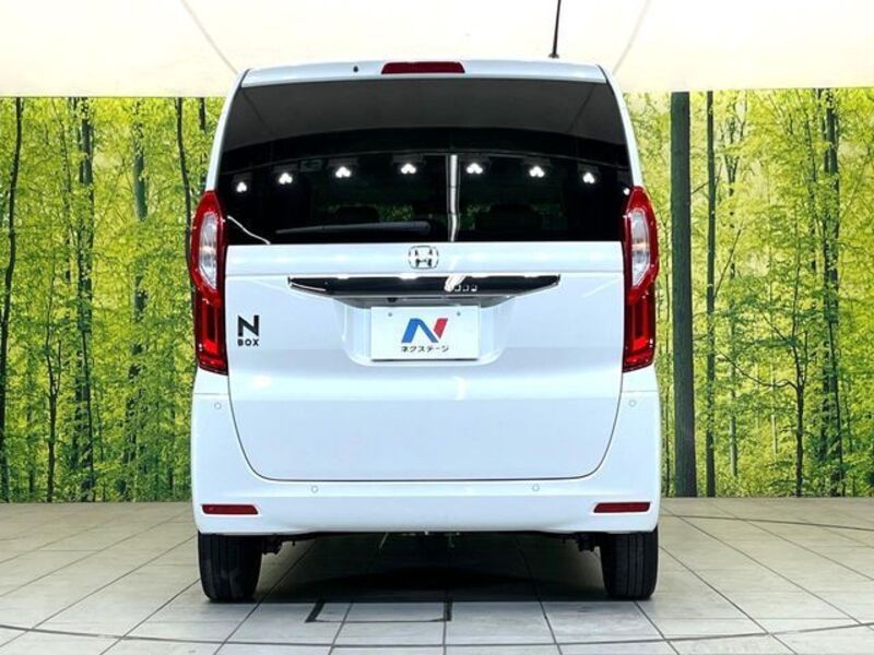 N BOX