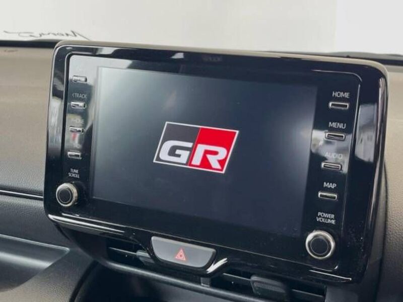 GR YARIS