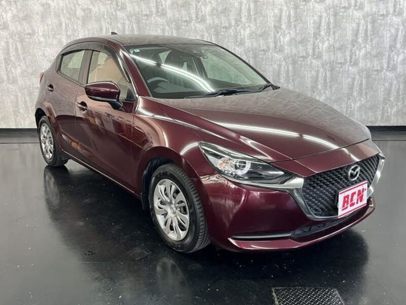 MAZDA2