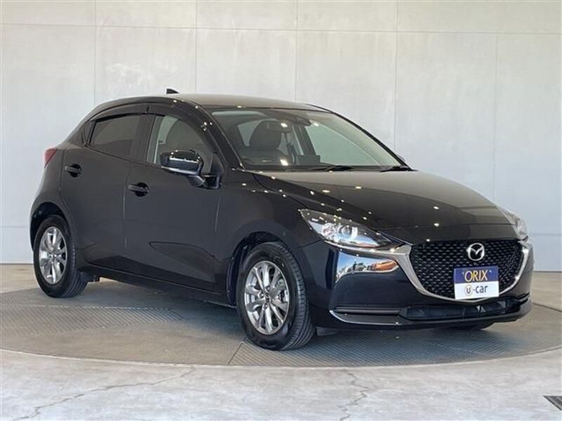 MAZDA2