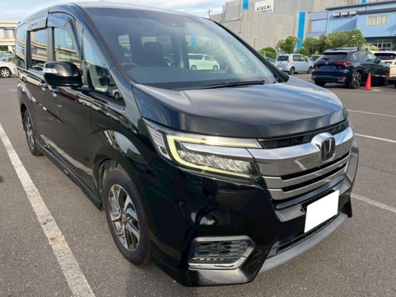 HONDA STEPWAGON SPADA