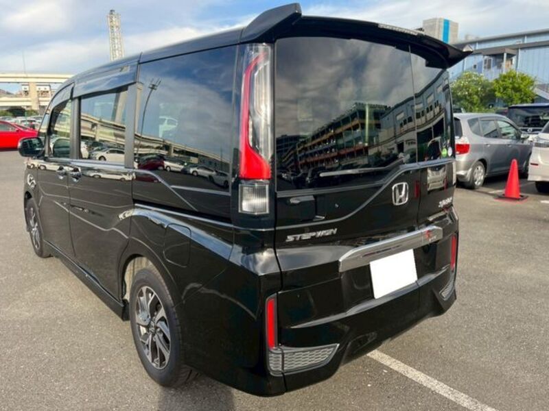 STEPWAGON SPADA