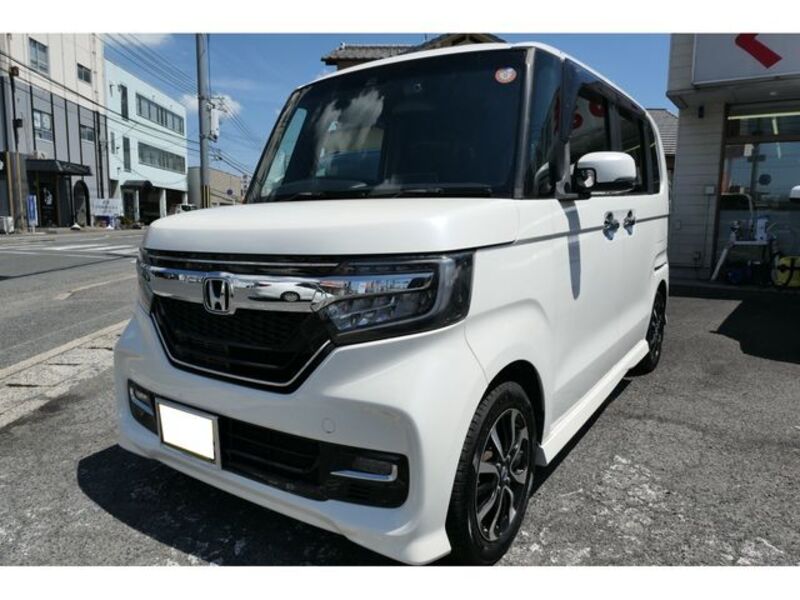 N BOX CUSTOM