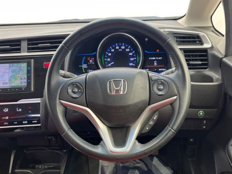 FIT HYBRID