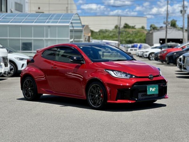 GR YARIS