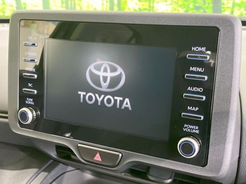 YARIS CROSS