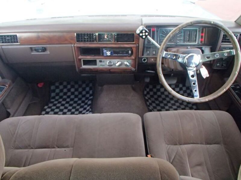 GLORIA WAGON