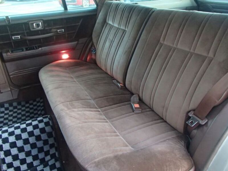 GLORIA WAGON