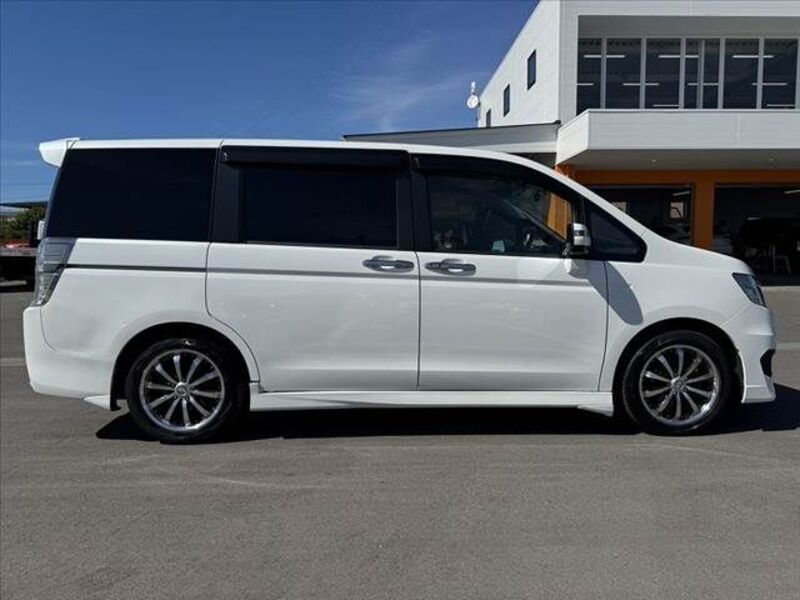 STEPWAGON SPADA