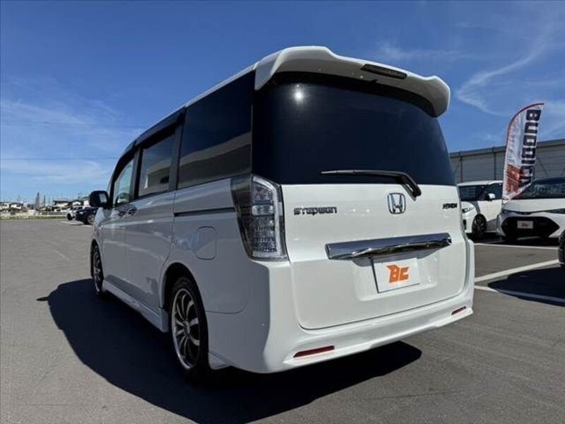 STEPWAGON SPADA