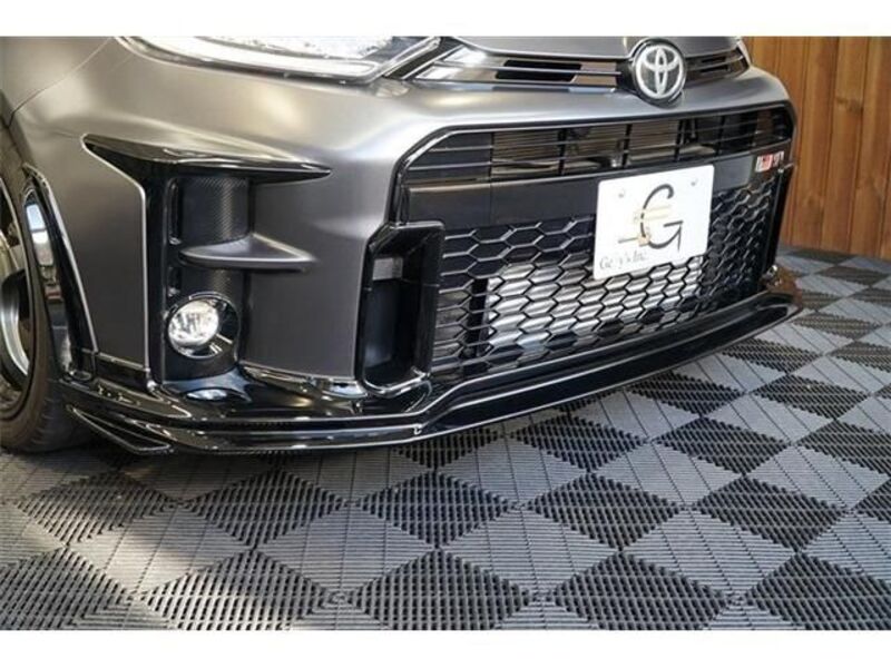 GR YARIS