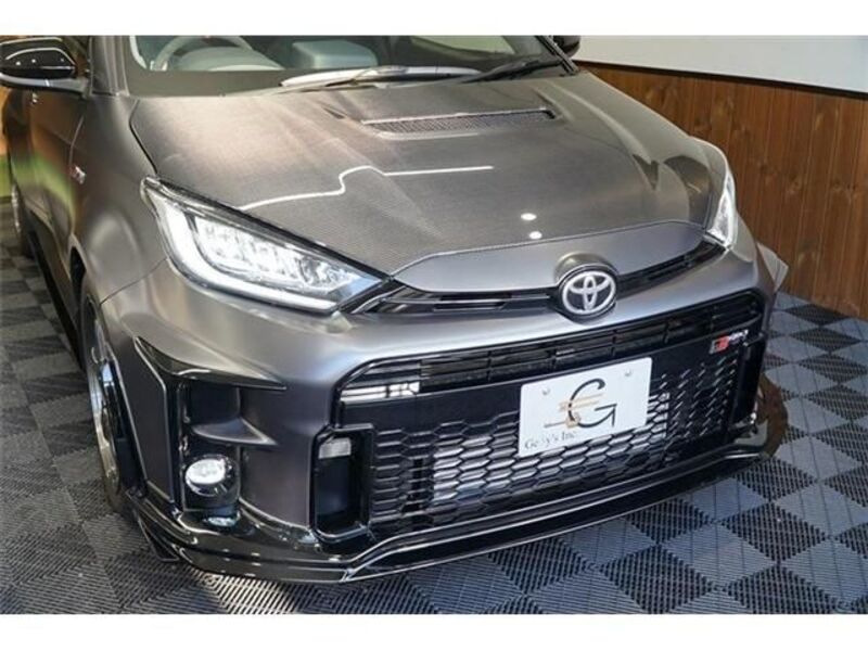 GR YARIS