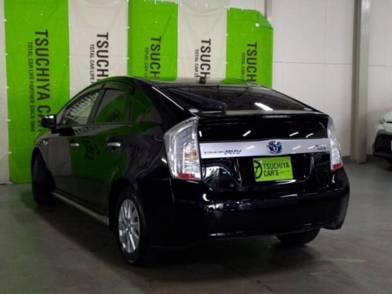 PRIUS PHV