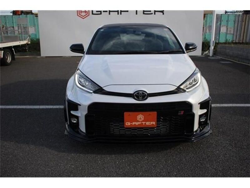 GR YARIS