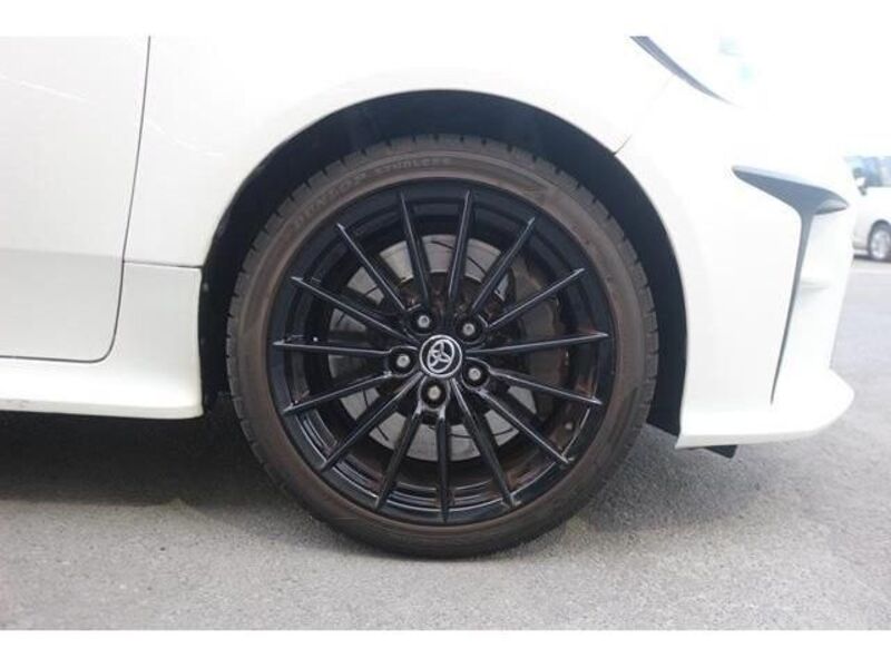 GR YARIS