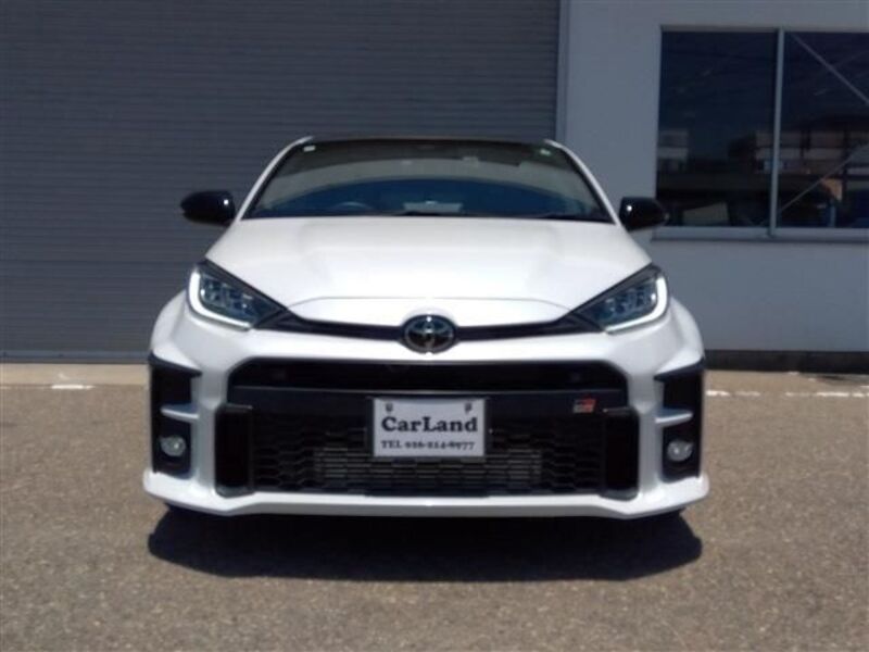 GR YARIS