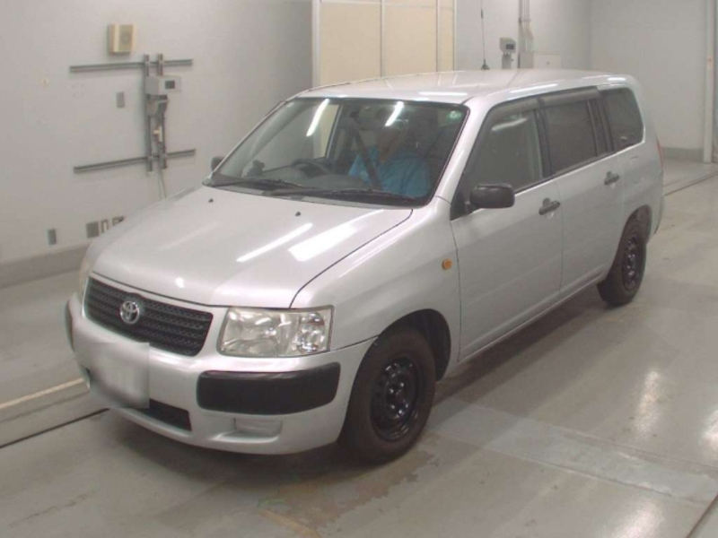 TOYOTA SUCCEED VAN