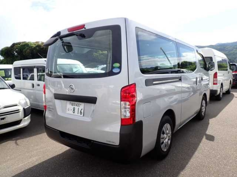 CARAVAN VAN