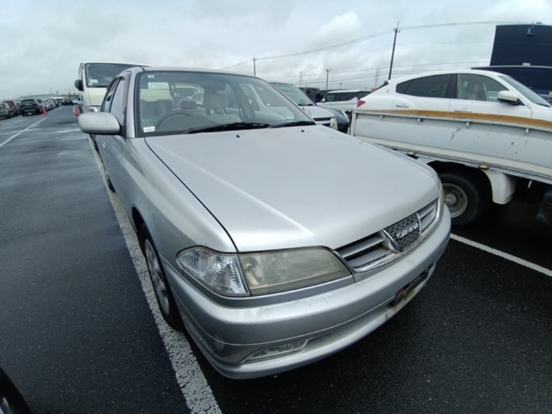 TOYOTA CARINA