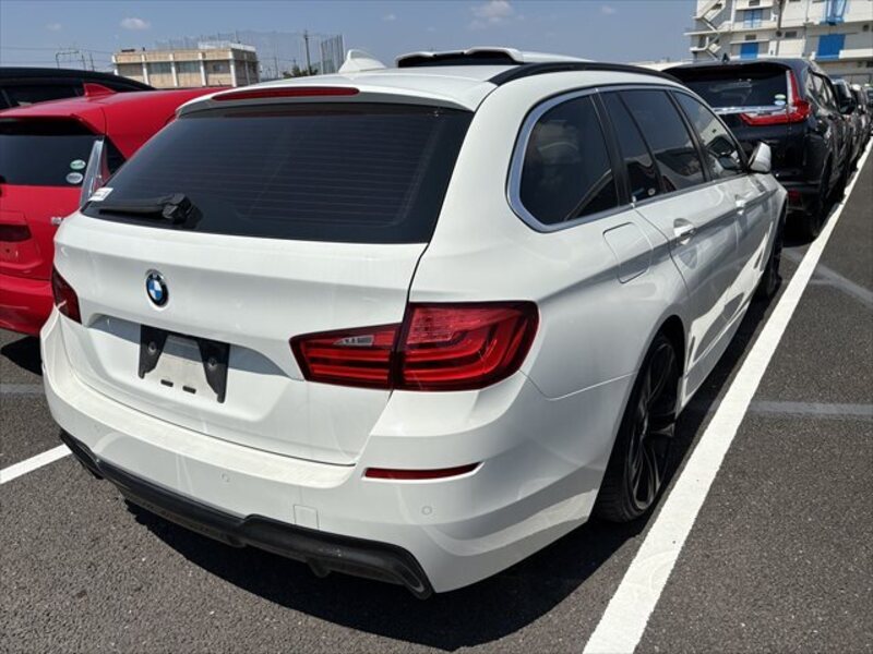 5 SERIES