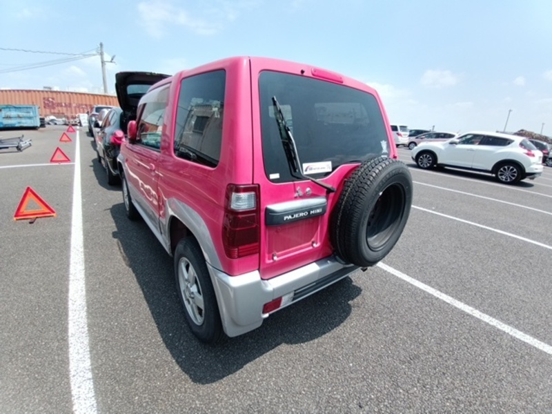 PAJERO MINI