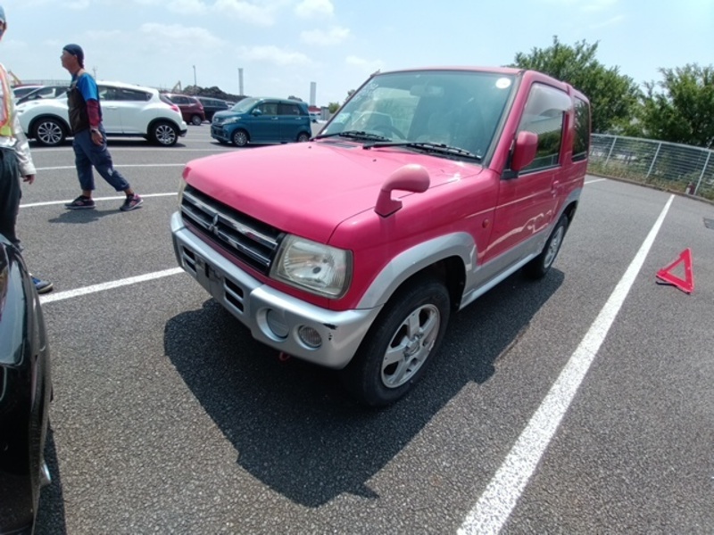 MITSUBISHI PAJERO MINI